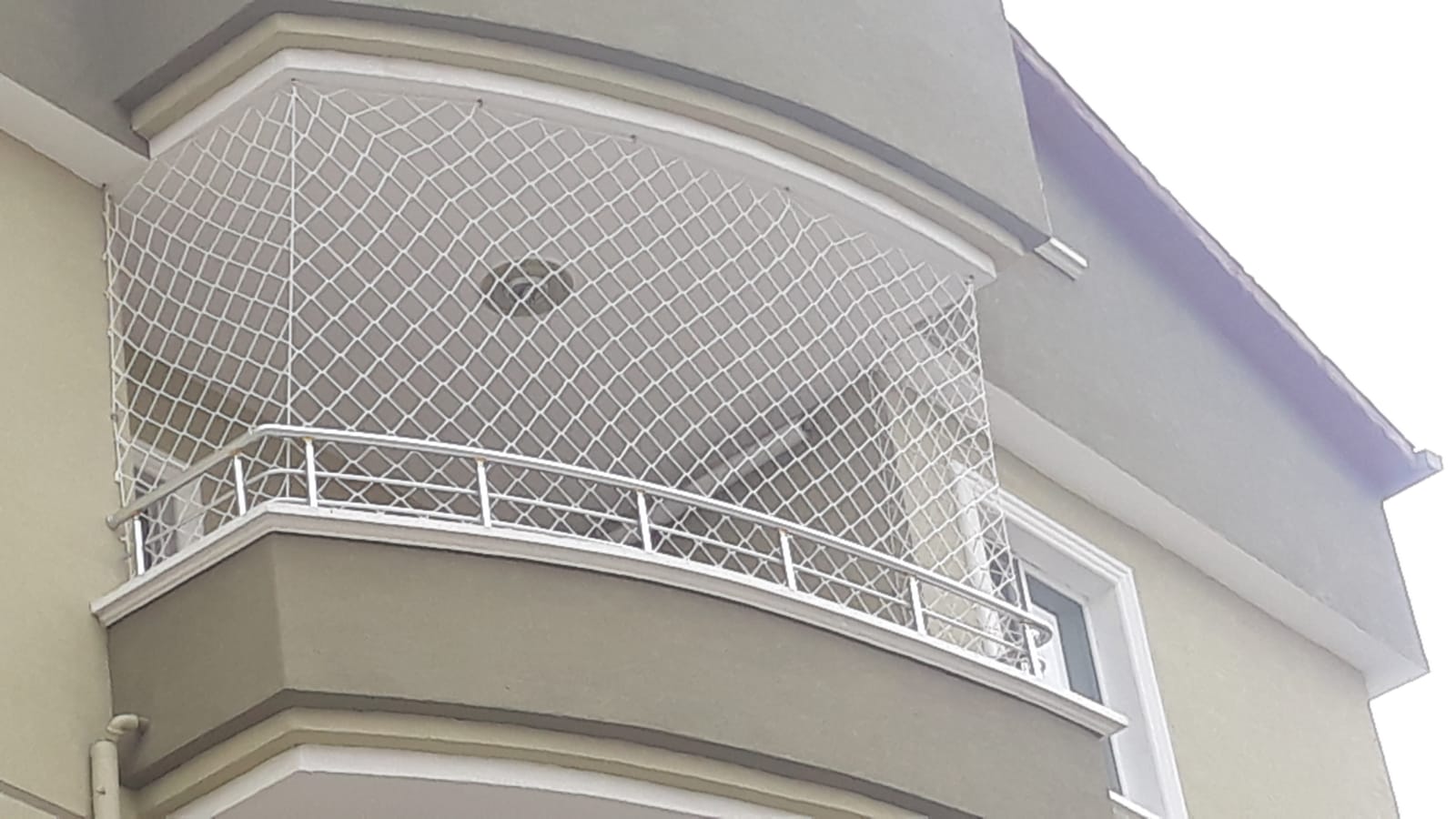 İzmir Balkon Filesi